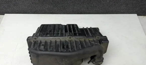Citroen C3 Air filter box 9670851880