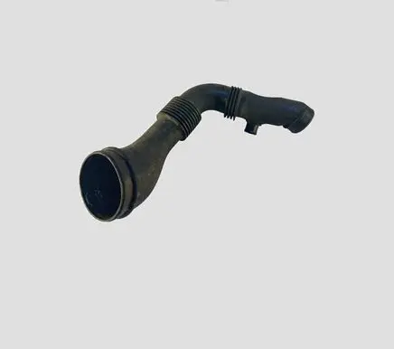 Ford Focus Air intake hose/pipe 4M519A673AF 6652A