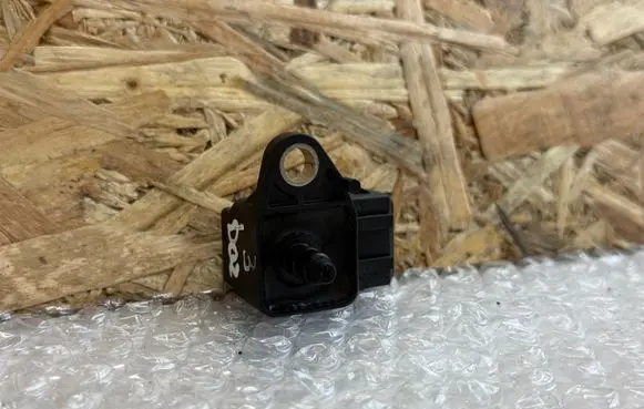 BMW 3 E46 Air pressure sensor 7787142
