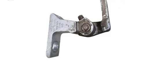 Volkswagen Tiguan Rear door upper hinge 5N0831402