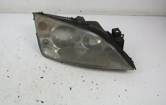 Ford Mondeo Mk III Headlight/headlamp 0301174202