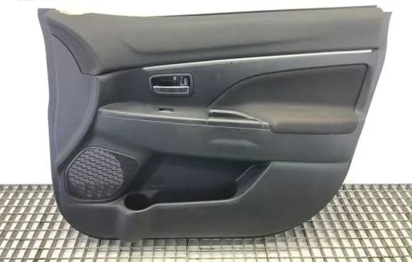 Mitsubishi ASX Front door card panel trim