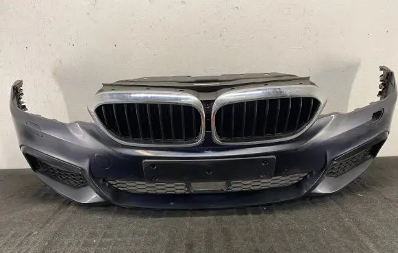 BMW 5 G30 G31 Front bumper