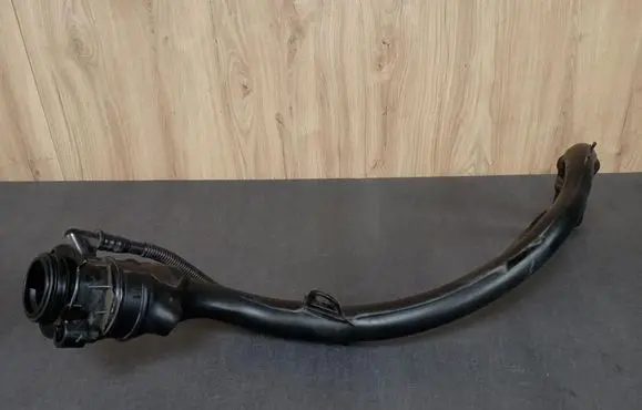 Mercedes-Benz Citan W415 Fuel tank filler neck pipe 8200377002