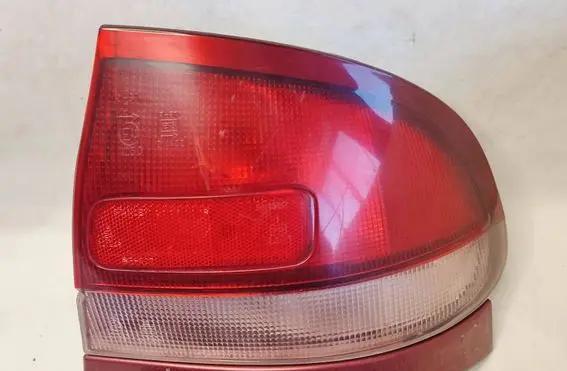 Mazda 626 Rear/tail lights 043-1392R