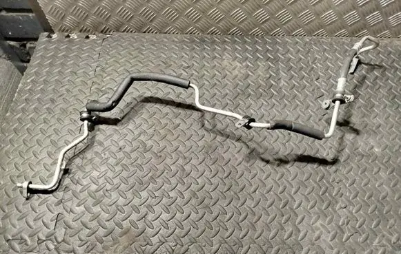 Maserati Ghibli Air conditioning (A/C) pipe/hose 670003216
