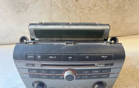 Mazda 3 I Radio/CD/DVD/GPS head unit 14798118