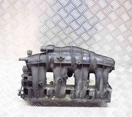 Volkswagen Golf VI Intake manifold 06F133482 06F133201N
