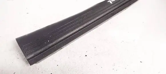 Mercedes-Benz E W211 Rear sill trim cover A2116800535
