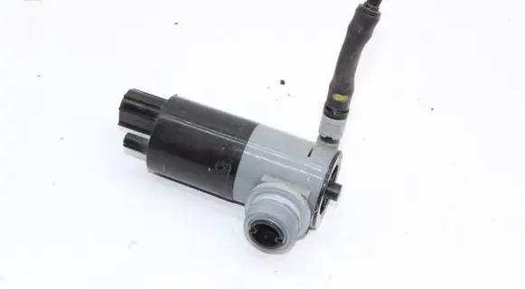 Jaguar F-Type Windscreen/windshield washer pump