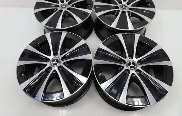 Mercedes-Benz E AMG W213 R17 alloy rim A2134015300 A2134013700
