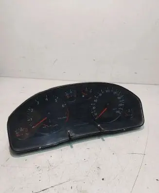 Audi A6 S6 C5 4B Speedometer (instrument cluster) 4B0919860L
