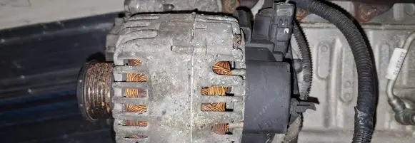 Citroen C3 Generator/alternator 9646321780