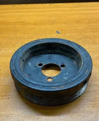 BMW 3 E90 E91 Crankshaft pulley