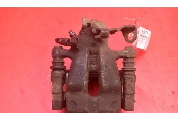 Opel Astra H Rear brake caliper