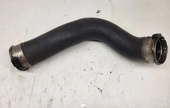 BMW 5 F10 F11 Intercooler hose/pipe 7810615 11279412