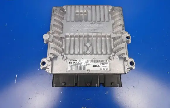 Ford Focus Engine control unit/module 6M51-12A650-YA 4BKA 5WS40512AT