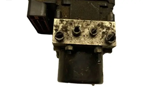 Ford Focus ABS Pump BV612C405AJ 10021208904 A426G
