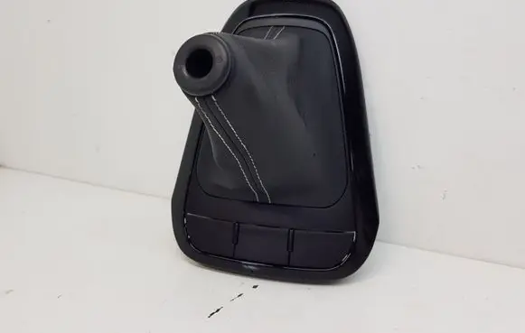 KIA Picanto Gear shifter surround trim plastic 84650-G6900