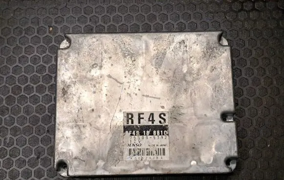Mazda 323 F Engine control unit/module RF4S188810