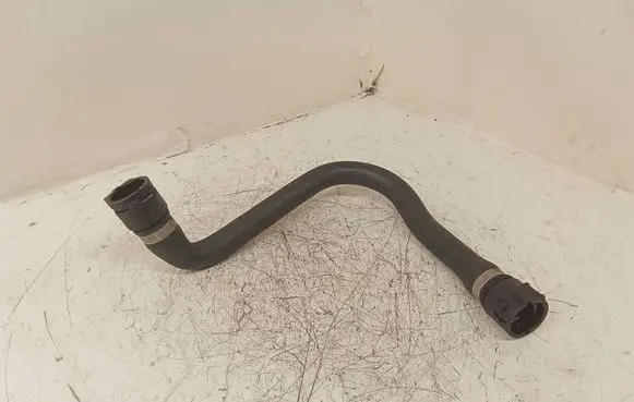 BMW 5 E60 E61 Engine coolant pipe/hose 6917697