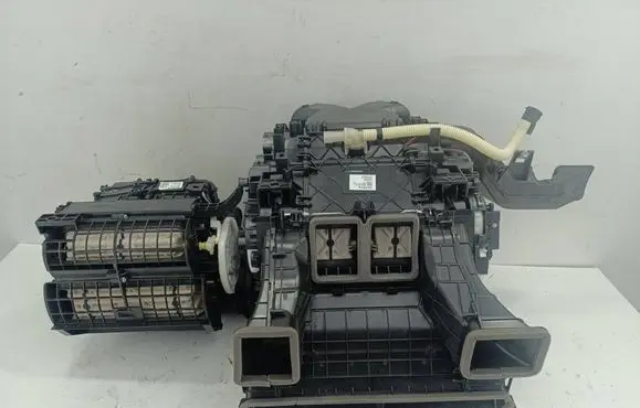 Toyota Sienna XL40 IV Interior heater climate box assembly 870500E100 202112130840 A4433601691