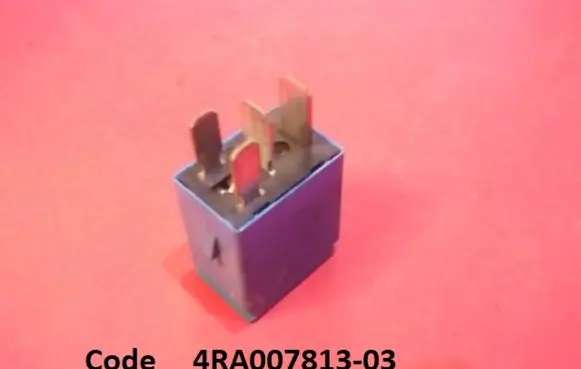 Nissan Primera Other relay 4RA00781303