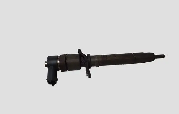 Volvo XC90 Fuel injector 0445110078