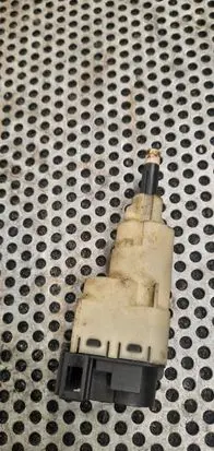 Volkswagen Transporter - Caravelle T5 Clutch pedal sensor 7H0927189