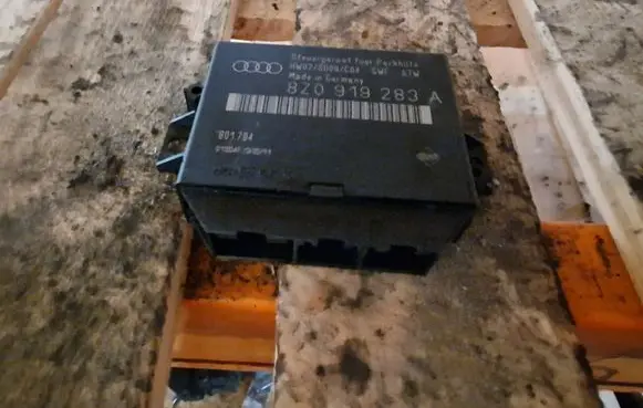 Audi A4 S4 B6 8E 8H Parking PDC control unit/module 8Z0919283A