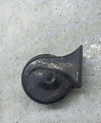 Volkswagen PASSAT B5 Horn signal