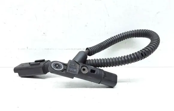Volvo C30 Crankshaft position sensor 9664430980