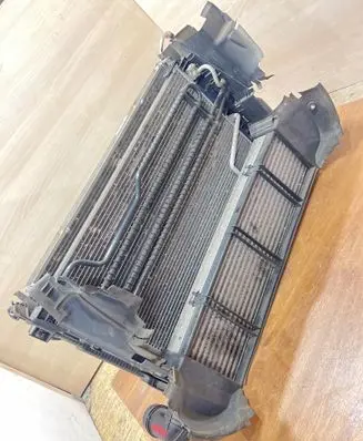 Mercedes-Benz E W212 Radiator set A2045003603