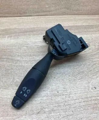 Ford Focus Wiper control stalk 98AG17A553CC WITHPLUG