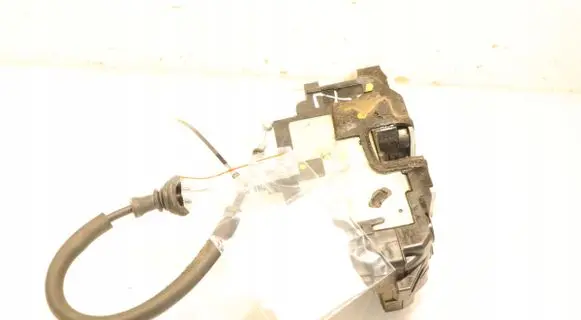 KIA Ceed Front door lock