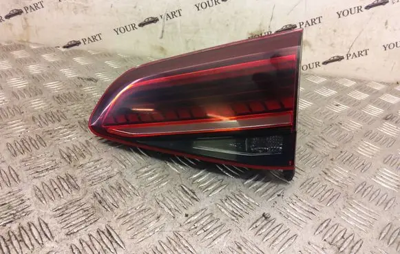 Volkswagen Golf VII Tailgate rear/tail lights 5G0945308Q