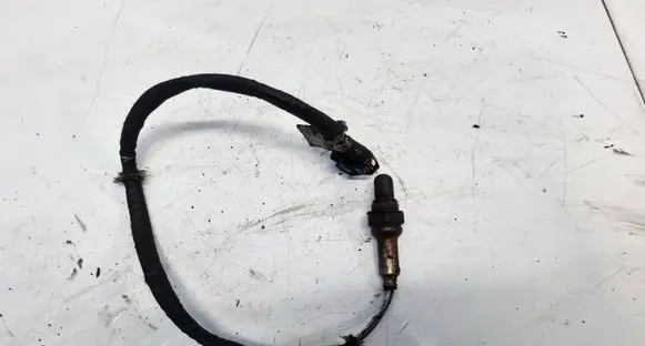 Opel Zafira B Lambda probe sensor 55560617