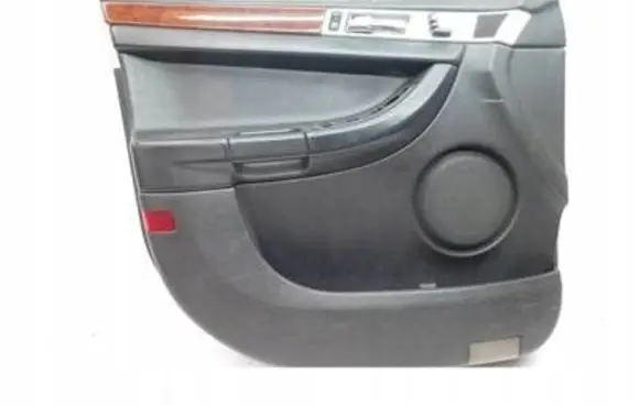 Chrysler Pacifica Front door card panel trim