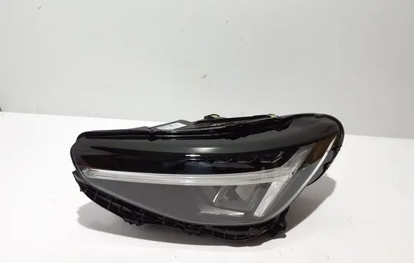 Volvo XC40 Headlight/headlamp 32404665