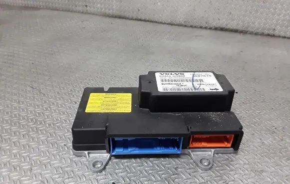Volvo V50 Airbag control unit/module 8697679