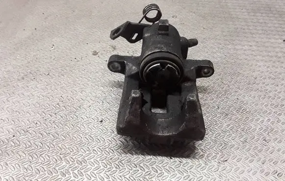 Volkswagen Golf IV Rear brake caliper