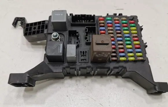 Jaguar X-Type Fuse box set 9X4314A073AA