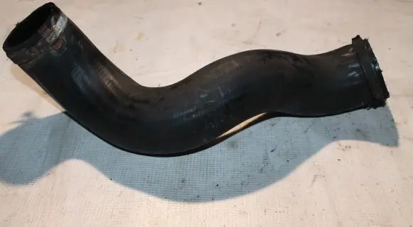 Volvo XC90 Engine coolant pipe/hose 31261367