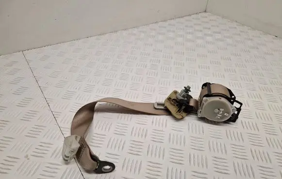 Toyota Land Cruiser (J120) Third row seat belt 0432034