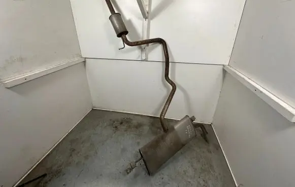 Muffler/silencer