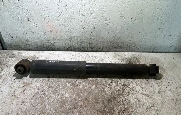 Nissan Qashqai Rear shock absorber/damper