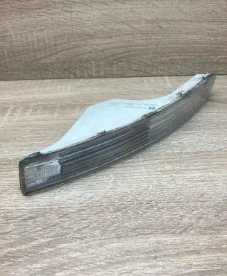 Volkswagen PASSAT B6 Front indicator light 3C0953041L LeftSide
