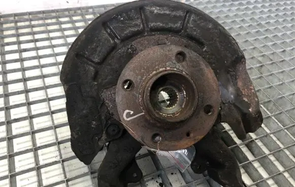 Skoda Citigo Front wheel hub spindle knuckle