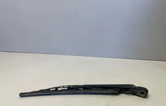 Ford Focus C-MAX Front wiper blade arm 3M5117526AA