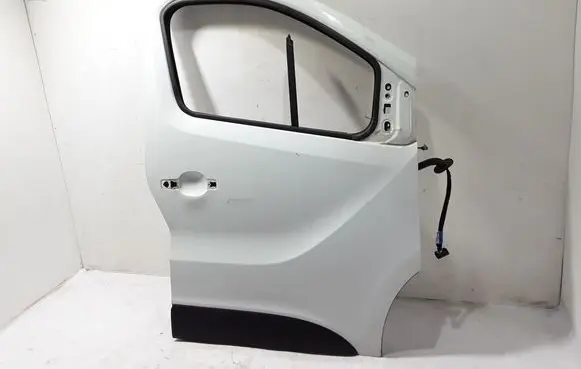 Renault Trafic III (X82) Front door 801003523R